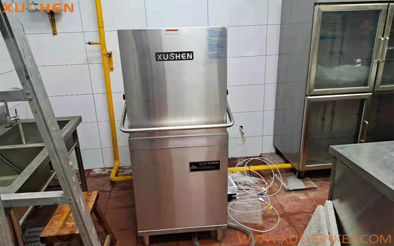 洛陽(yáng)事業(yè)單位洗碗機(jī),小型商用洗碗機(jī),食堂洗碗機(jī)，揭蓋式洗碗機(jī)