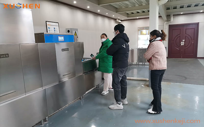 商用洗碗機(jī)，長龍式洗碗機(jī)，鄭州洗碗機(jī)廠家，洗碗機(jī)定制